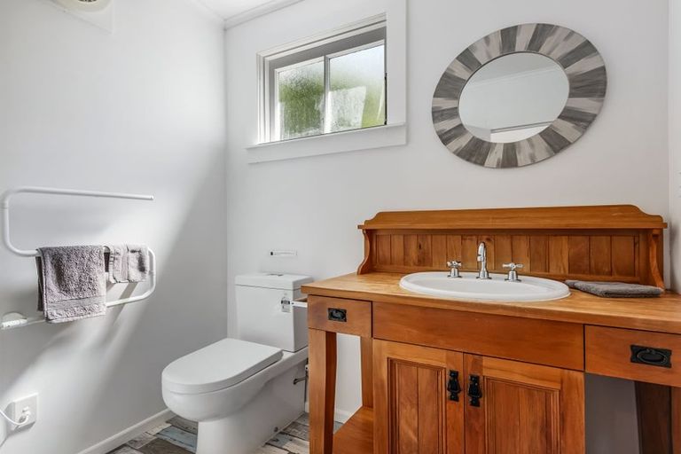 Photo of property in 4c Shoal Beach Road, Aramoana, Omakere, 4271