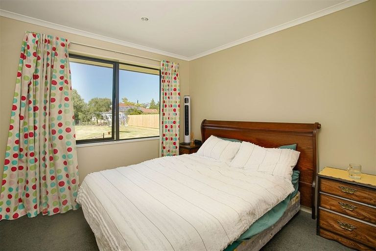 Photo of property in 6 Willowside Place, Amberley, 7410