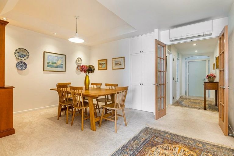 Photo of property in The Sands Apartments, 19/47 The Strand, Takapuna, Auckland, 0622