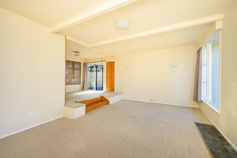 Photo of property in 28 Buick Crescent, Awapuni, Palmerston North, 4412