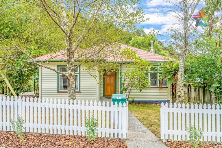 Photo of property in 60 Raukawa Street, Stokes Valley, Lower Hutt, 5019