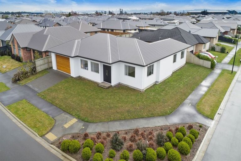 Photo of property in 61 Shadbolt Lane, Rolleston, 7614