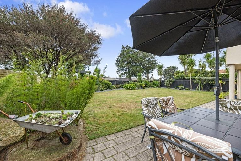 Photo of property in 157 Gravatt Road, Papamoa Beach, Papamoa, 3118