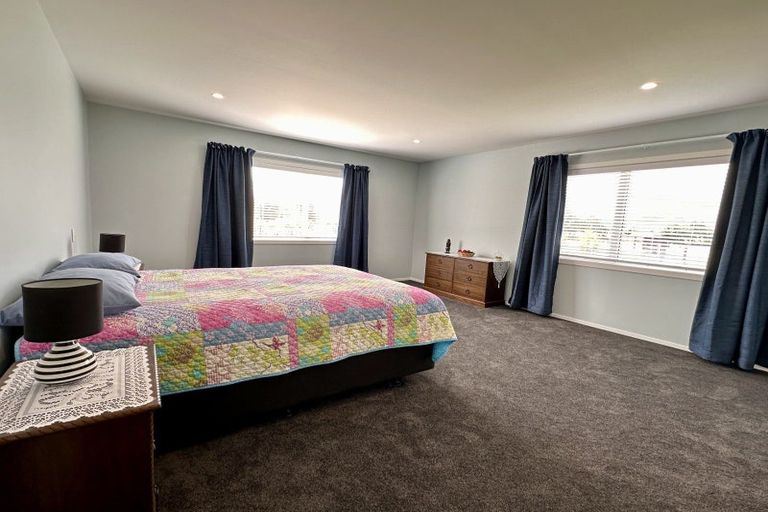 Photo of property in 43 Carrs Road, Urenui, 4377