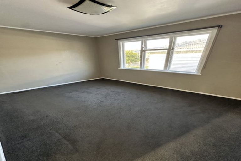 Photo of property in 4 Waimarama Grove, Birchville, Upper Hutt, 5018
