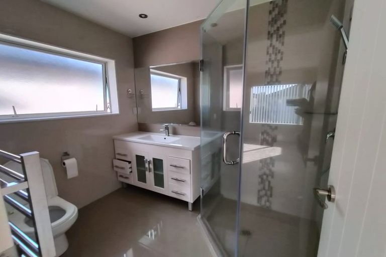 Photo of property in 69 Castlederg Drive, Flat Bush, Auckland, 2019