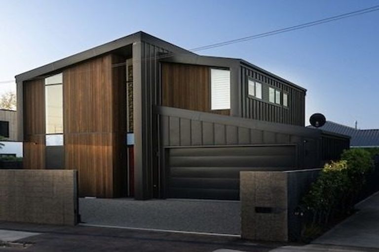 Photo of property in 1/27a Taylors Avenue, Bryndwr, Christchurch, 8052