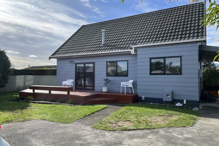 Photo of property in 27a Rosewood Place, Paraparaumu, 5032