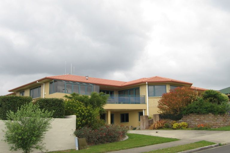 Photo of property in 6 Owen Place, Omokoroa, 3114