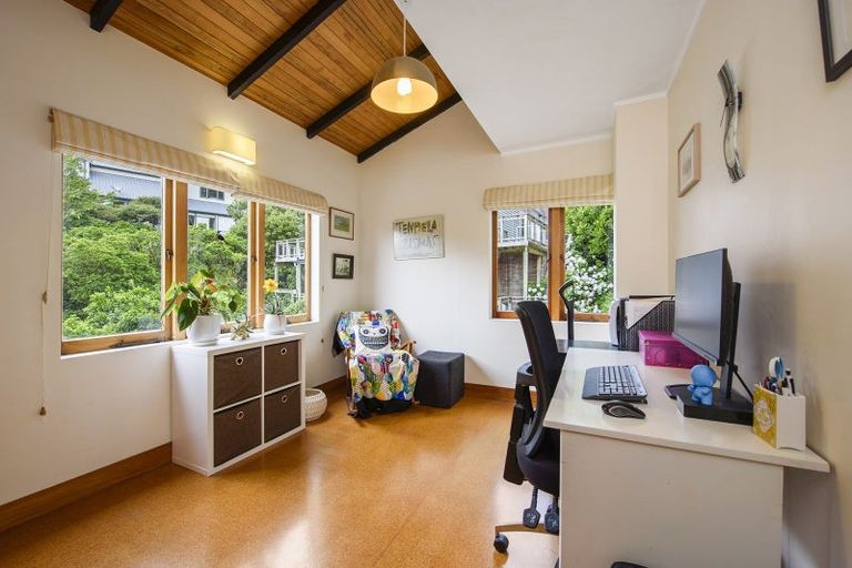 Photo of property in 16 Mairangi Road, Wadestown, Wellington, 6012