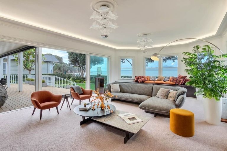 Photo of property in 15 Arawa Avenue, Devonport, Auckland, 0624