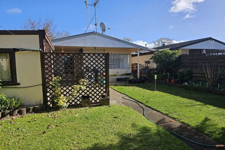 Photo of property in 28 Fuchsia Avenue, Pukete, Hamilton, 3200
