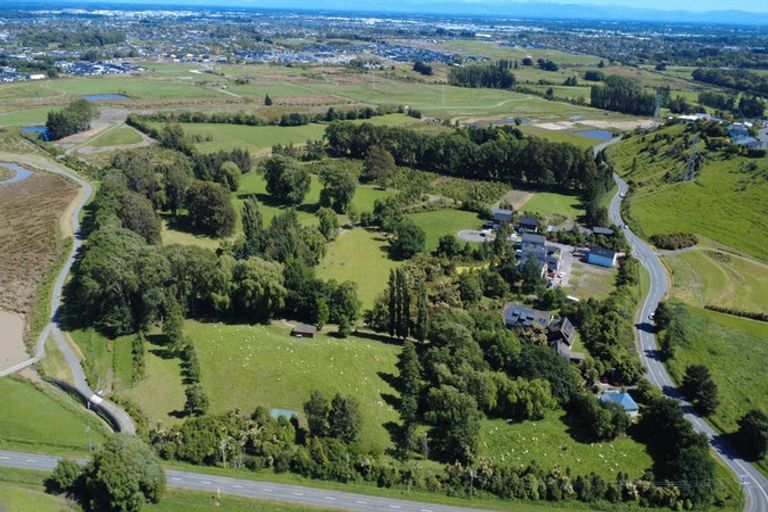 Photo of property in 1 Kahika Lane, Westmorland, Christchurch, 8025