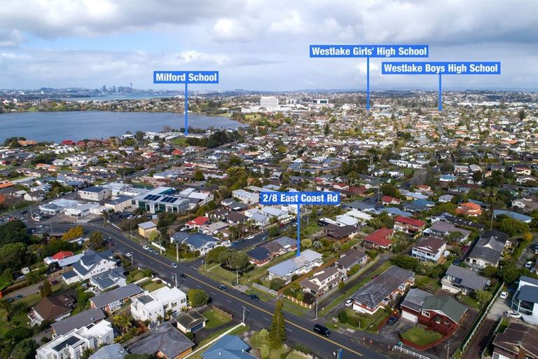 Photo of property in 2/8 East Coast Road, Milford, Auckland, 0620