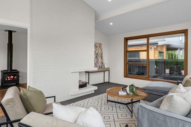 Photo of property in 40 Torquay Place, Bryndwr, Christchurch, 8053