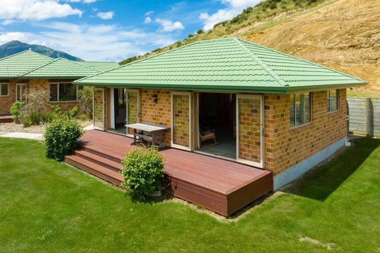 Photo of property in 888 Queen Charlotte Drive, Linkwater, Picton, 7281