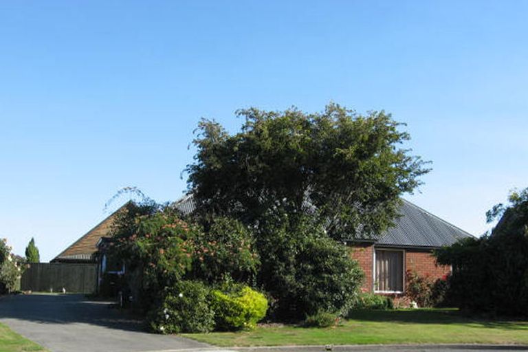 Photo of property in 24 Mountain View Place, Leeston, 7632