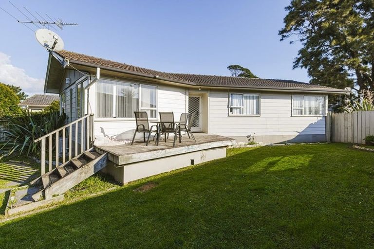 Photo of property in 33 John Walker Drive, Manurewa, Auckland, 2102