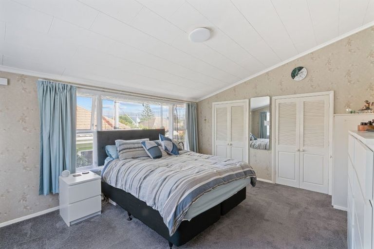 Photo of property in 5 Kawiu Road, Levin, 5510