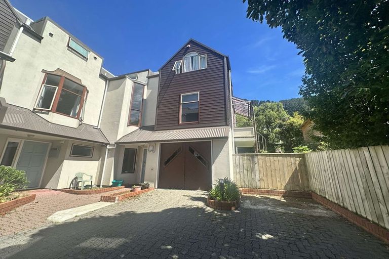 Photo of property in 218d Tinakori Road, Thorndon, Wellington, 6011