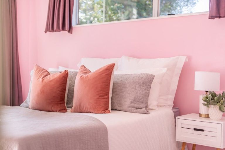 Photo of property in 75 Pasadena Crescent, Totara Park, Upper Hutt, 5018