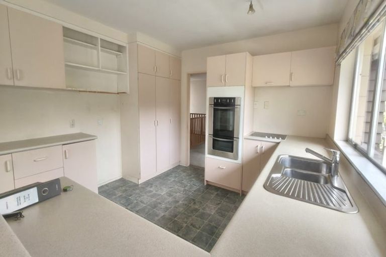 Photo of property in 3 Manaia Place, Mairangi Bay, Auckland, 0630