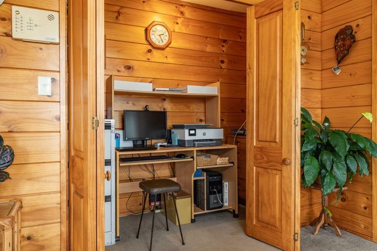 Photo of property in 1a Shoemaker Road, Waipu, 0510