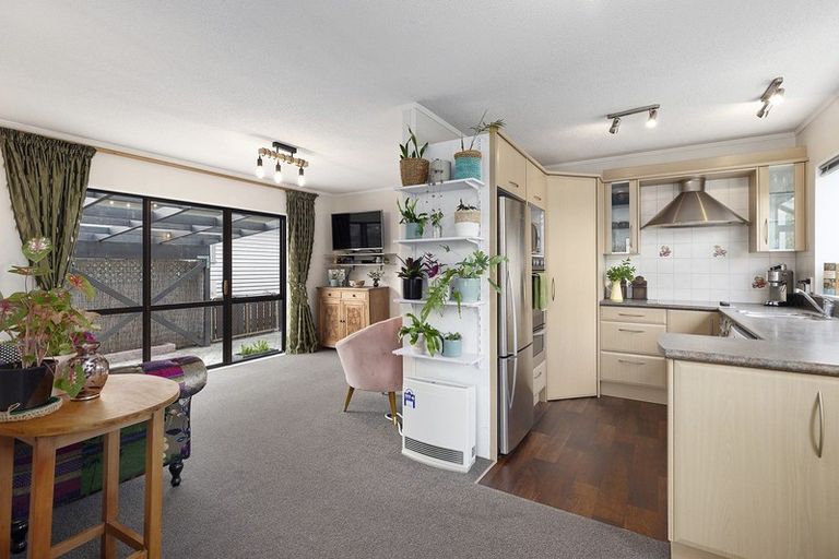 Photo of property in 43a Kauri Street, Miramar, Wellington, 6022