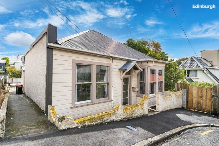 Photo of property in 16 Agnew Street, North Dunedin, Dunedin, 9016