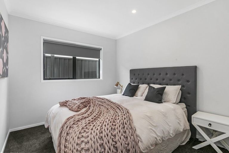 Photo of property in 14 Buddle Road, Wallaceville, Upper Hutt, 5018