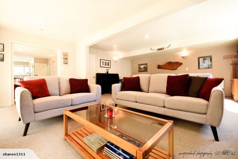 Photo of property in 12 Chevron Place, Ilam, Christchurch, 8041