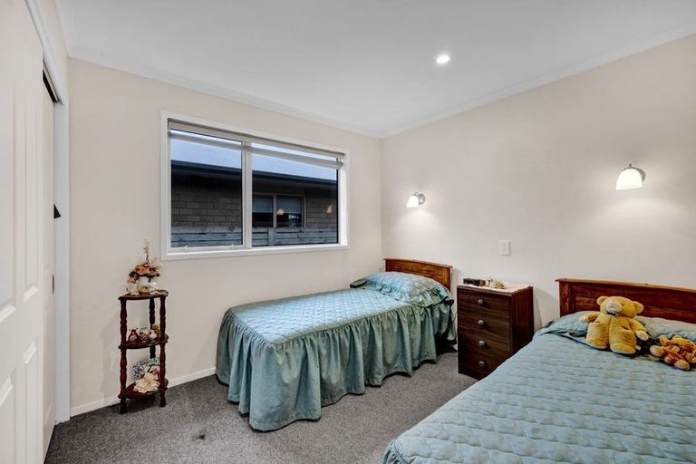 Photo of property in 28 Princes Street, Hawera, 4610