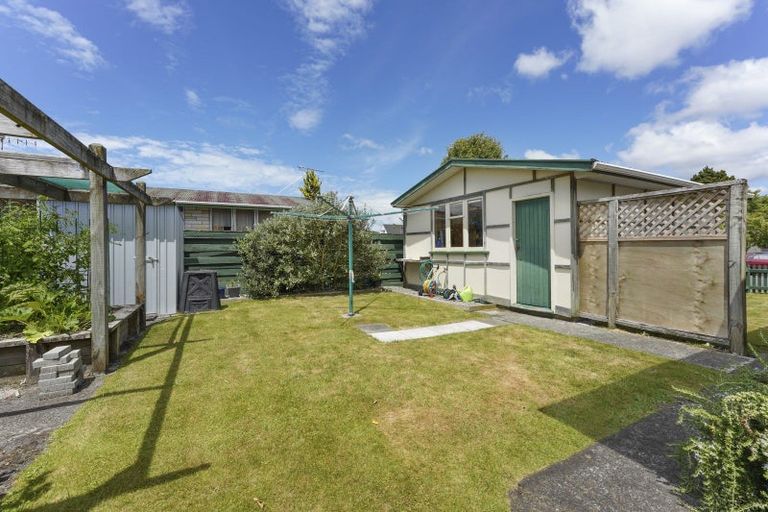 Photo of property in 56 Henry Street, Ebdentown, Upper Hutt, 5018
