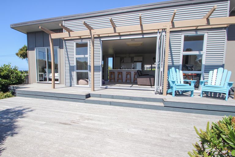 Photo of property in 26 Magdala Street, Kakanui, Oamaru, 9495