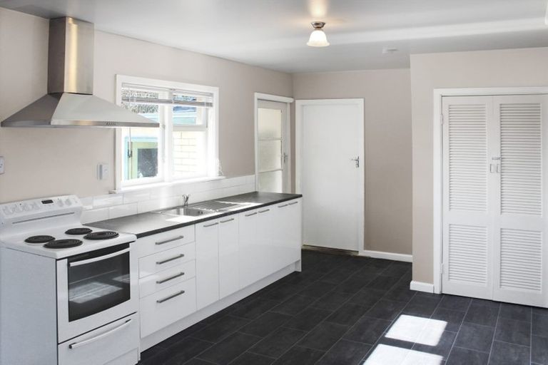 Photo of property in 1/10 Wentworth Street, Ilam, Christchurch, 8041