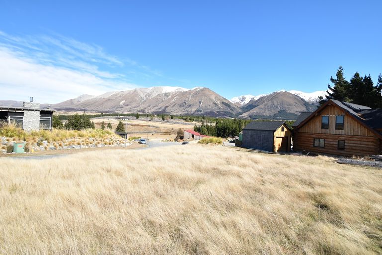 Photo of property in 60 Ohau Drive, Lake Ohau, Twizel, 9412