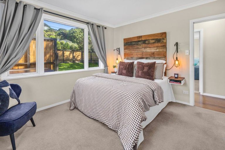 Photo of property in 27 Rawhiti Road, Pukerua Bay, Porirua, 5026