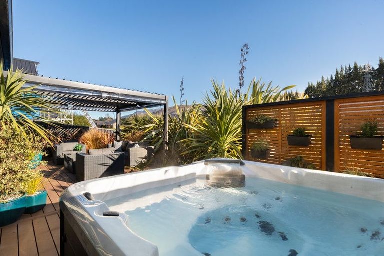 Photo of property in 47 Peterley Road, Lower Shotover, Queenstown, 9304