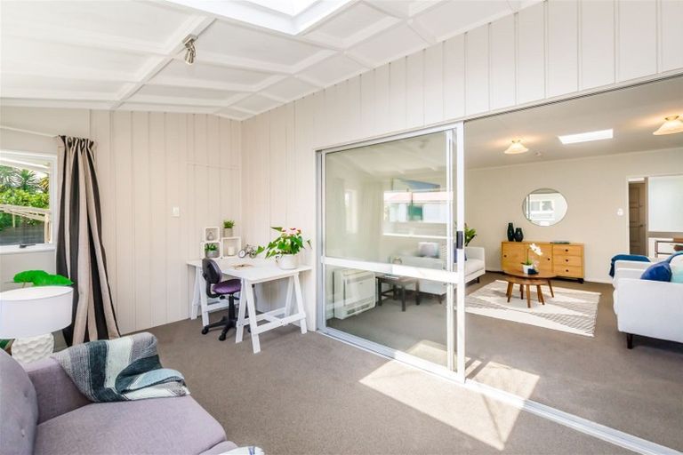 Photo of property in 49 Donovan Road, Paraparaumu Beach, Paraparaumu, 5032