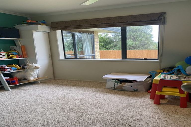 Photo of property in 42a Daytona Road, Henderson, Auckland, 0610