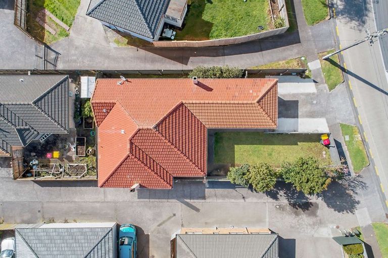 Photo of property in 1/13 Russell Road, Manurewa, Auckland, 2102