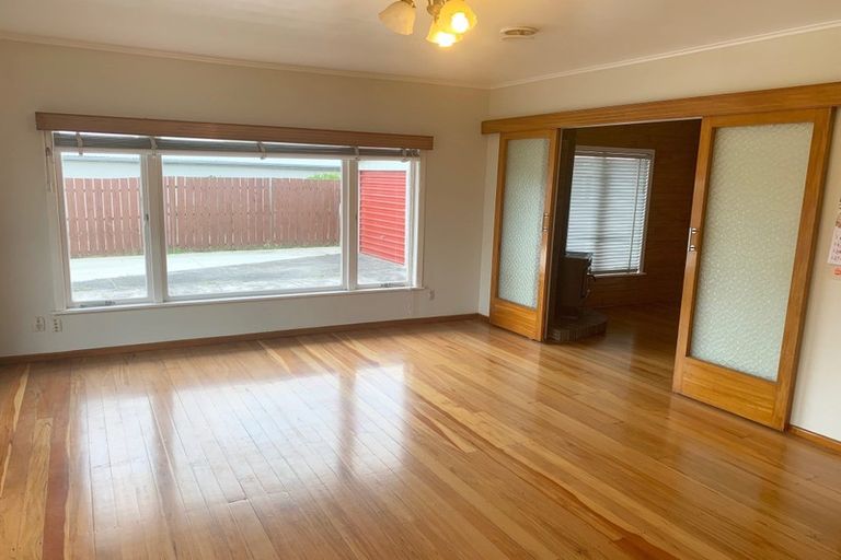 Photo of property in 6 Mildmay Road, Henderson, Auckland, 0610