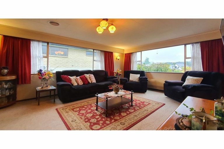 Photo of property in 26 Walton Park Avenue, Fairfield, Dunedin, 9018