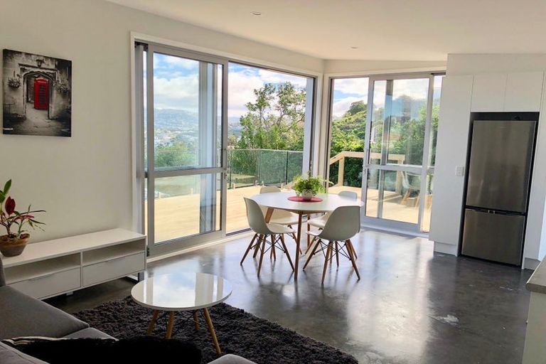 Photo of property in 73c Townsend Road, Miramar, Wellington, 6022