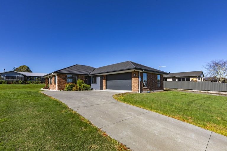 Photo of property in 3 Apatu Place, Waipukurau, 4200