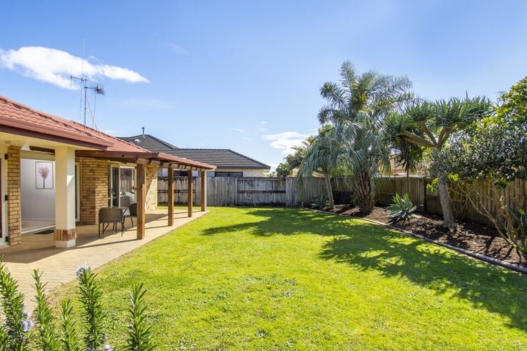 Photo of property in 17 Francevic Avenue, Mount Maunganui, 3116