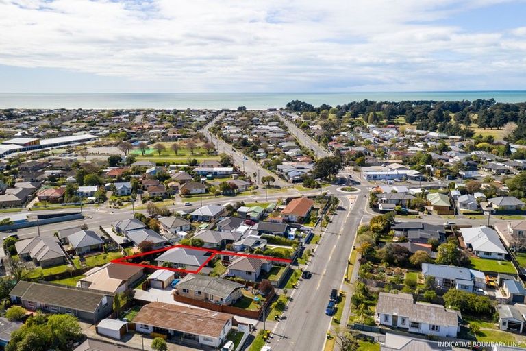 Photo of property in 2/178 Bowhill Road, New Brighton, Christchurch, 8083