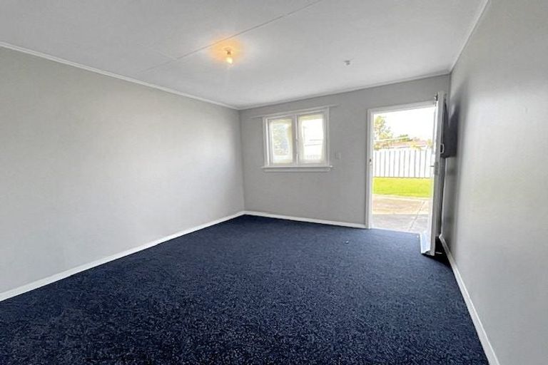 Photo of property in 77 Maxwells Line, Awapuni, Palmerston North, 4412