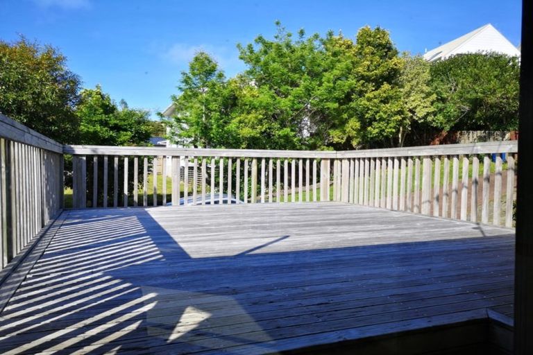 Photo of property in 149 Oaktree Avenue, Browns Bay, Auckland, 0630
