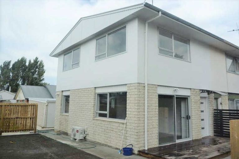 Photo of property in 1/14 Church Square, Addington, Christchurch, 8024
